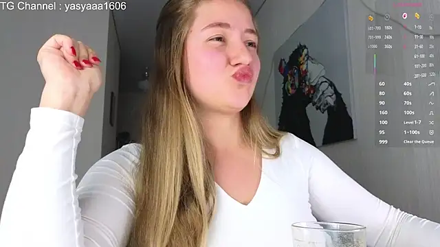 Yassyaaa online show from 05/01/26, 08:14