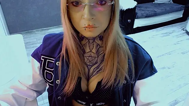 InesGold online show from 03/11/26, 07:24