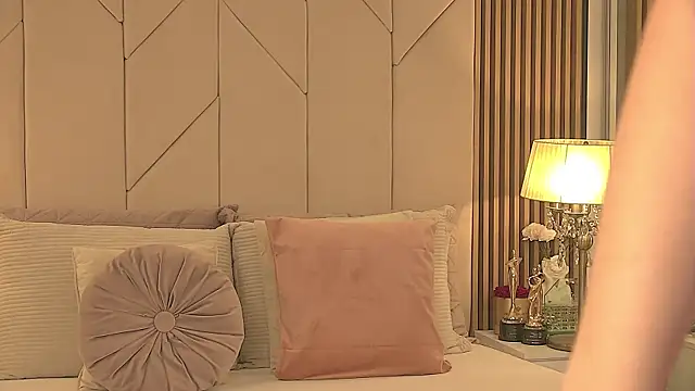 Blanche Summer online show from 02/21/26, 01:57