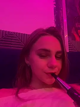 GraceTorrez online show from 11/11/25, 10:04