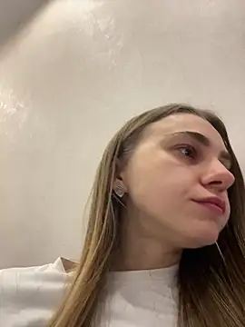 GraceTorrez online show from 11/24/25, 06:19