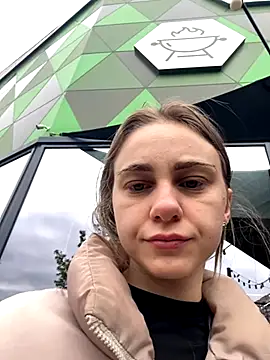 GraceTorrez online show from 11/25/25, 08:36