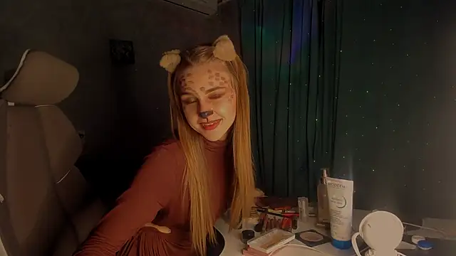 GraceTorrez online show from 11/25/25, 08:42