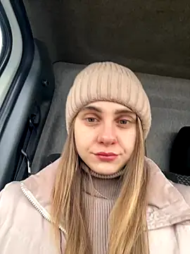 GraceTorrez online show from 12/14/25, 05:57