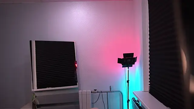 Bruno Banani online show from 10/28/25, 03:44