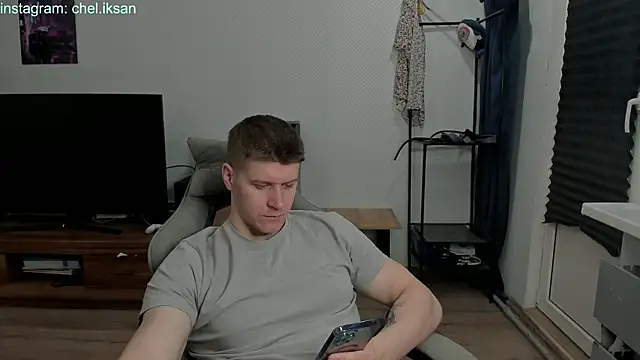 Snapshot of Bruno_Banani chatting on 02/10/25, 01:33 Bruno Banani online show from 02/10/25, 01:33
