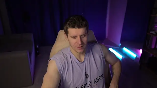 Bruno Banani online show from 01/11/26, 09:44