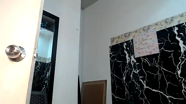 KristalTsXXX online show from 04/28/26, 02:43