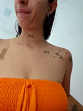 Abbyjonhson   online show from 10/19/25, 07:05