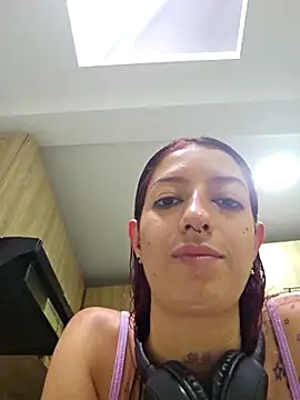 Abbyjonhson   online show from 10/27/25, 07:04