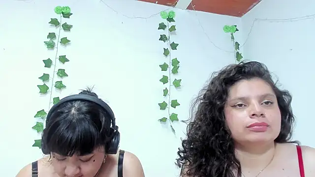 Karol IsabelCouple online show from 03/19/25, 03:52