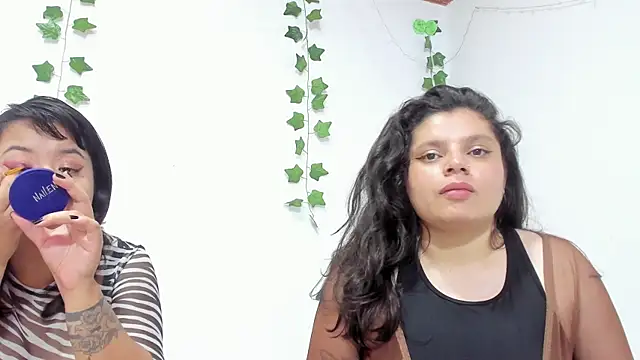Karol IsabelCouple online show from 03/22/25, 01:43