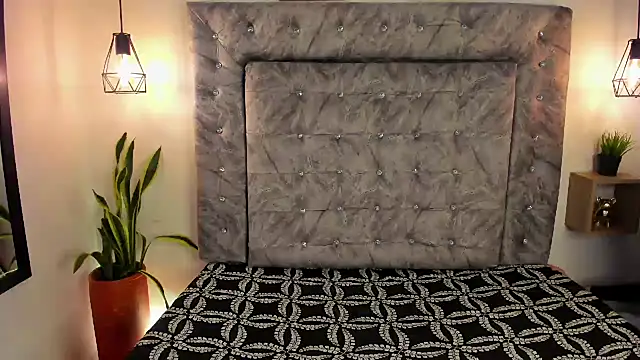 Snapshot of sweet_abby1 chatting on 03/12/25, 11:32 sweet abby1 online show from 03/12/25, 11:32