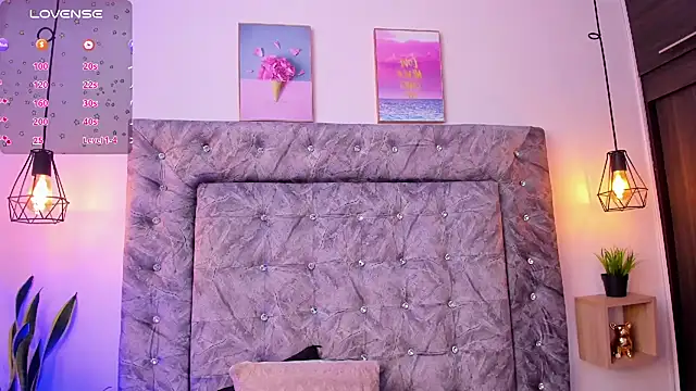 Snapshot of sweet_abby1 chatting on 02/21/25, 03:21 sweet abby1 online show from 02/21/25, 03:21