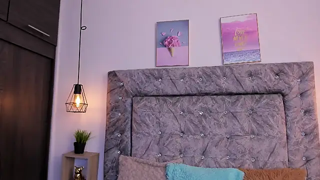 Snapshot of sweet_abby1 chatting on 09/09/25, 09:02 sweet abby1 online show from 09/09/25, 09:02