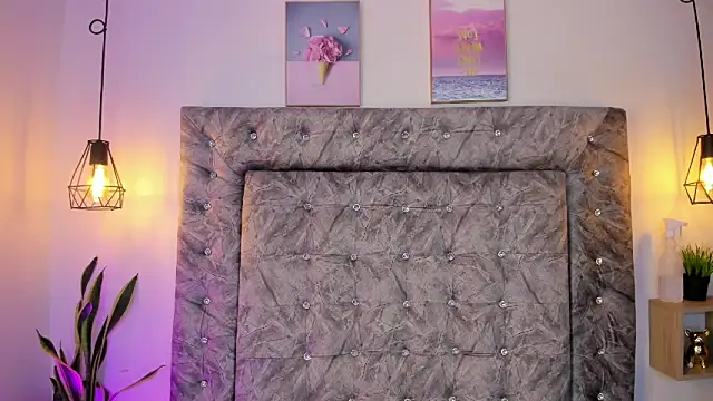 Snapshot of sweet_abby1 chatting on 02/27/25, 12:12 sweet abby1 online show from 02/27/25, 12:12