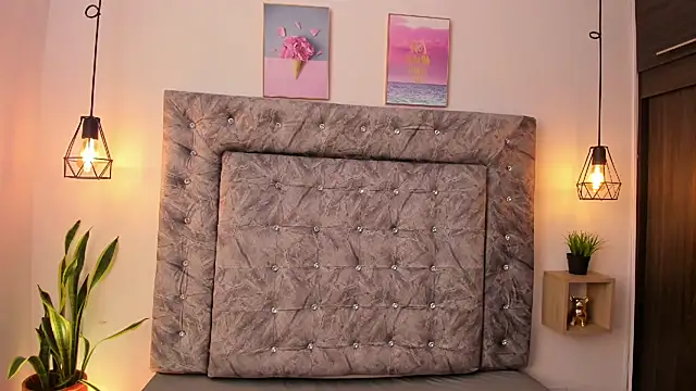 Snapshot of sweet_abby1 chatting on 03/10/25, 11:23 sweet abby1 online show from 03/10/25, 11:23