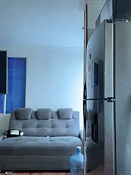 Sara luna  online show from 01/04/25, 05:16