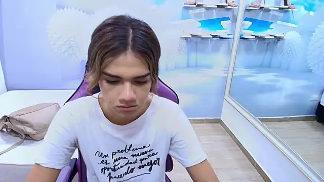 Snapshot of DEMI_LEED chatting on 02/28/26, 07:13 DEMI LEED online show from 02/28/26, 07:13