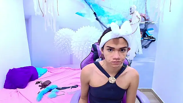 DEMI LEED online show from 10/28/25, 12:26