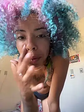 sammoura01 online show from 12/06/24, 12:44