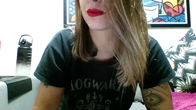 Shy Runner online show from 05/08/26, 12:36