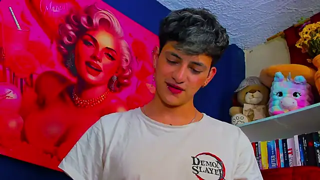 GabyThoms online show from 03/11/25, 08:31