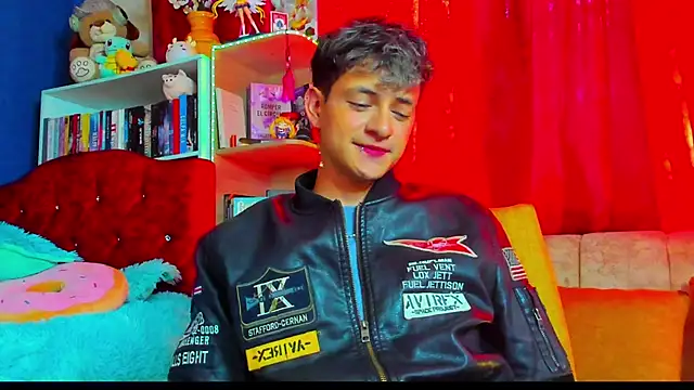 GabyThoms online show from 02/26/25, 08:04