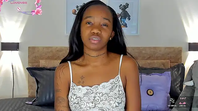 Rihana hot01 online show from 05/03/26, 03:00