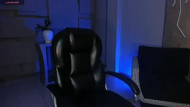 AbbyDalton online show from 12/02/25, 06:53