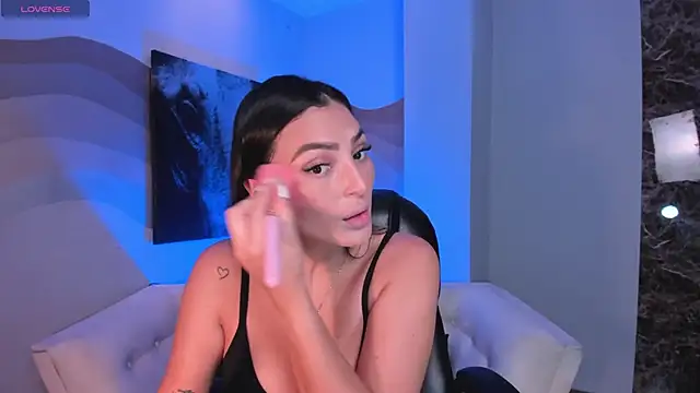 AbbyDalton online show from 12/15/25, 06:25