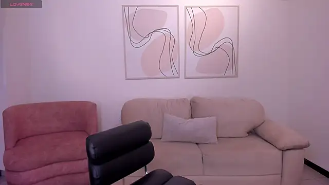 AbbyDalton online show from 10/18/25, 11:45