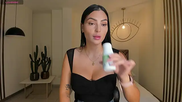 AbbyDalton online show from 10/25/25, 11:42