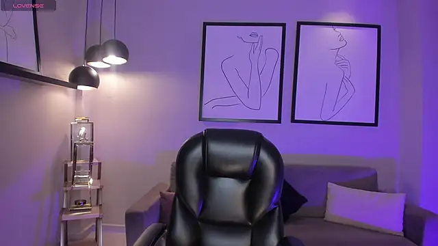 HannahJamesX online show from 03/04/26, 12:46