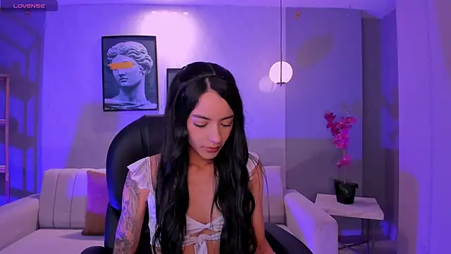 HannahJamesX online show from 07/10/26, 12:27