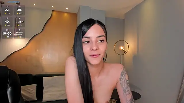 Snapshot of HannahJamesX chatting on 01/20/25, 10:59 HannahJamesX online show from 01/20/25, 10:59