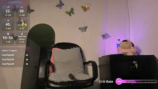 Snapshot of milysauria1 chatting on 01/10/26, 11:05 milysauria1 online show from 01/10/26, 11:05