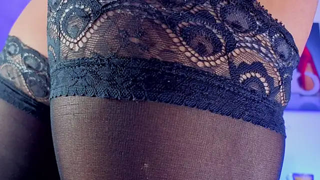 KateStone online show from 11/28/25, 09:48