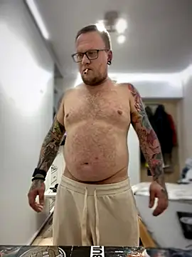 PierreNaked89 online show from 11/04/25, 09:07