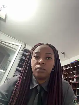 Snapshot of CiaraEbony chatting on 06/17/26, 11:31 CiaraEbony online show from 06/17/26, 11:31