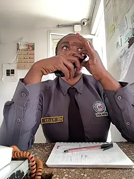 CiaraEbony online show from 04/05/26, 08:59