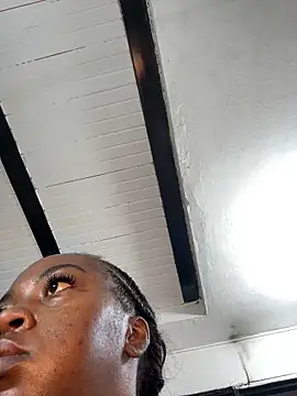 CiaraEbony online show from 04/12/26, 09:34