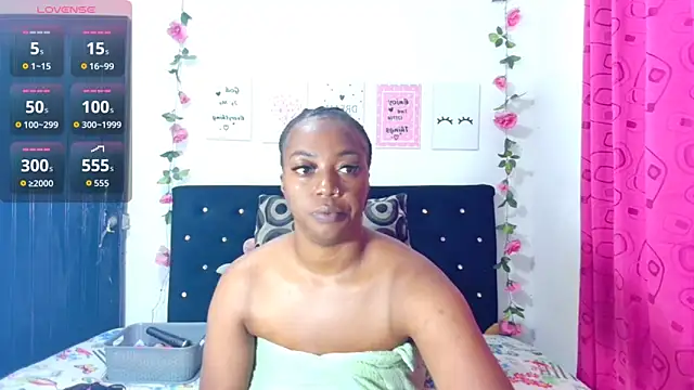 CiaraEbony online show from 11/28/25, 01:39