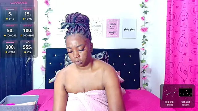 CiaraEbony online show from 10/22/25, 12:32