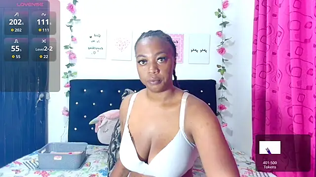 CiaraEbony online show from 12/02/25, 08:49