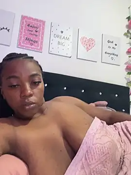 CiaraEbony online show from 05/16/26, 02:10
