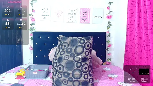 CiaraEbony online show from 11/04/25, 10:08