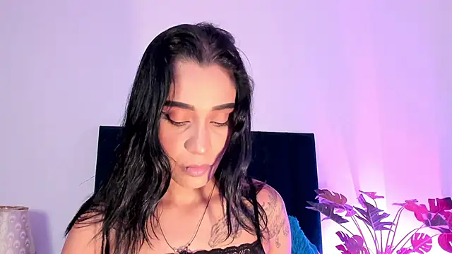 Snapshot of TammyCooperr chatting on 12/21/24, 11:56 TammyCooperr online show from 12/21/24, 11:56