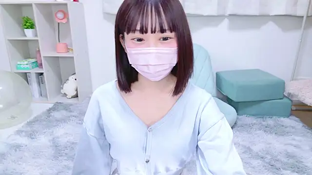 Snapshot of x-naru-x chatting on 01/23/25, 01:56 x-naru-x online show from 01/23/25, 01:56