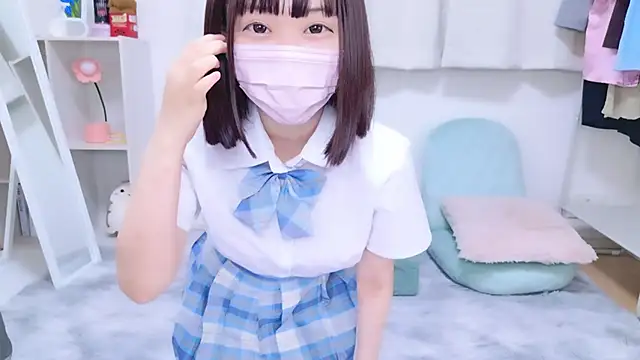 Snapshot of x-naru-x chatting on 03/14/25, 03:04 x-naru-x online show from 03/14/25, 03:04